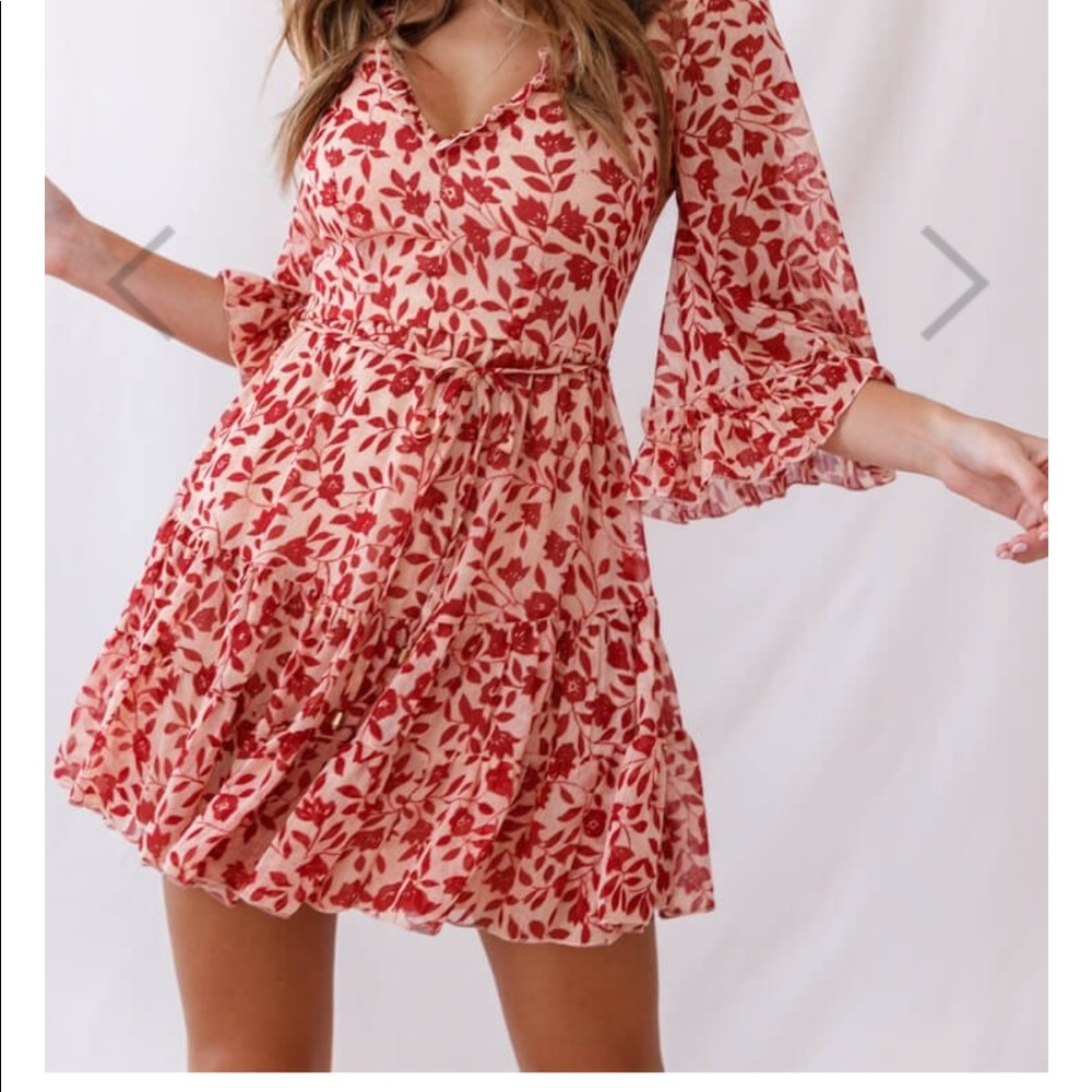 Maryanne Lace-Up Back Tea Dress Red